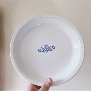Vintage‎ corningware cornflower white pie plate 9”